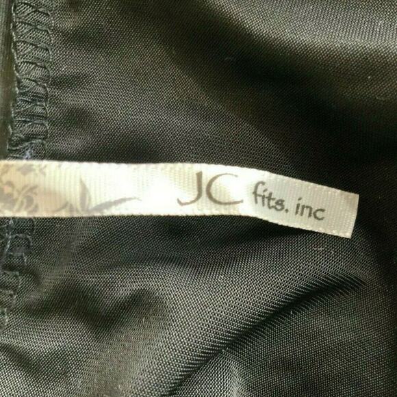 JC Fits. Inc Women's Size Large Graphic Cross Distressed Sleeveless Casual To - Picture 10 of 11